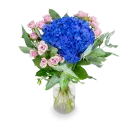 kytice hortenzií a trsových růží